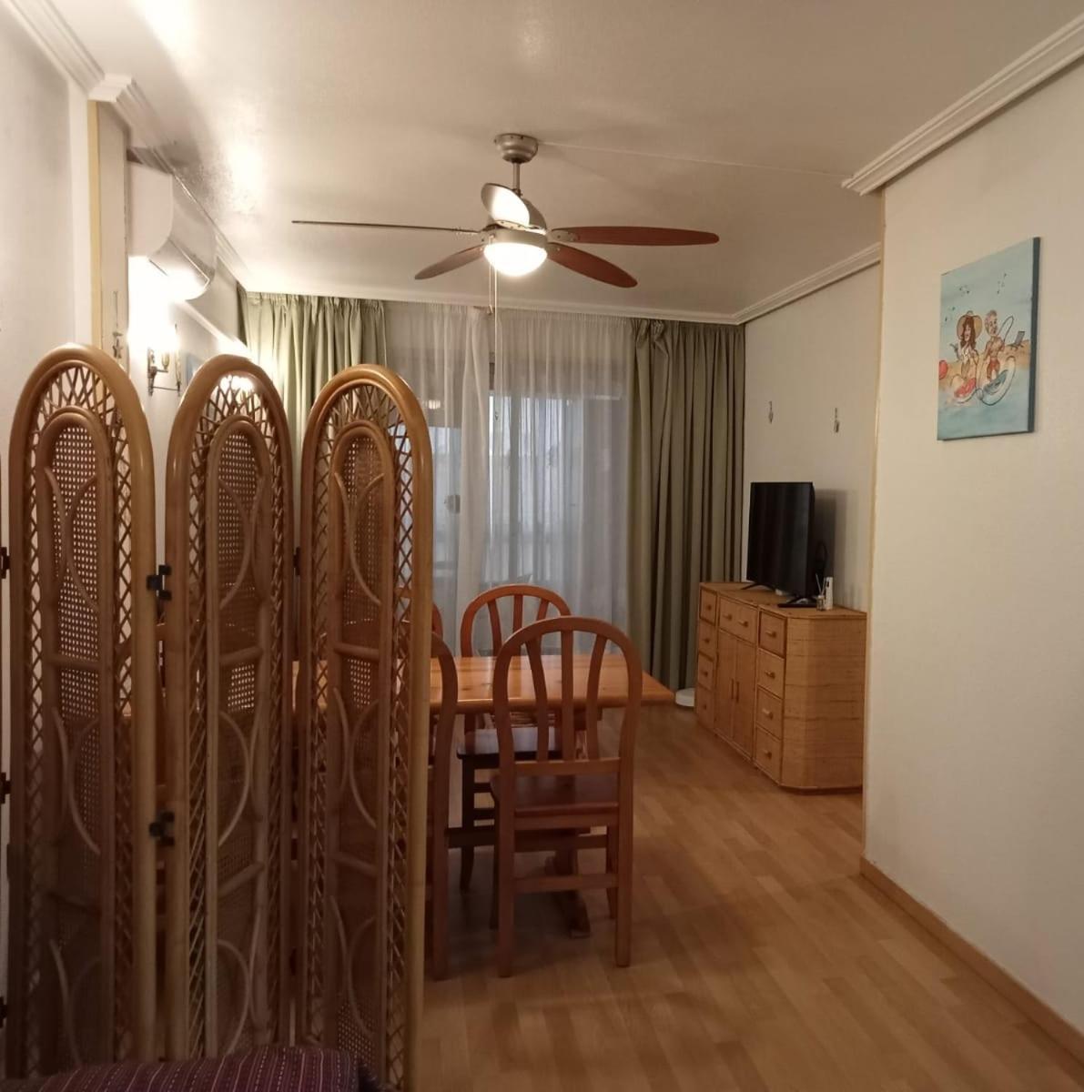 Casa Martita Apartment Torrevieja Bagian luar foto